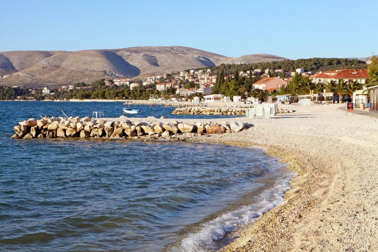Apartments And Room Maestral Trogir Exterior foto